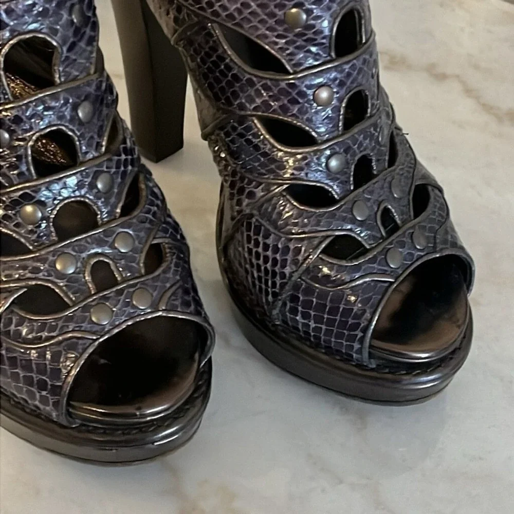 Bottega Veneta Purple Python Embossed Leather Studded Platform Sandals 37 US 7